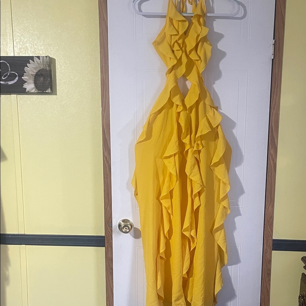 SHEIN Yellow Backless Ruffled Dress
